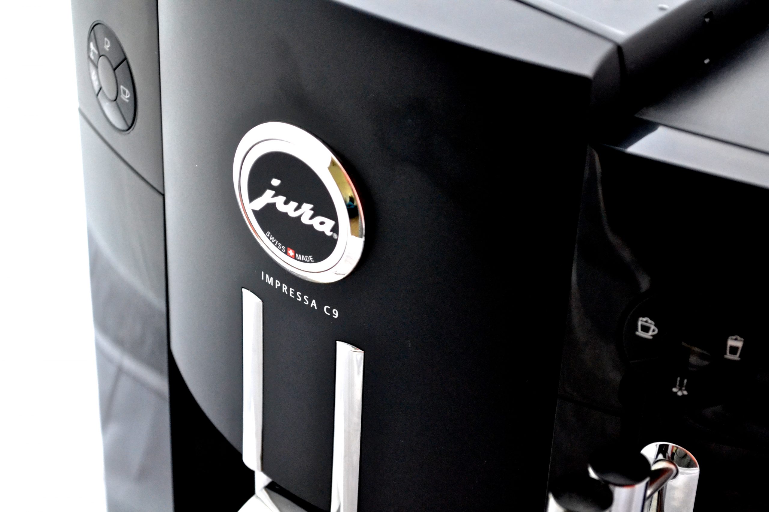 Jura Impressa C9 logo