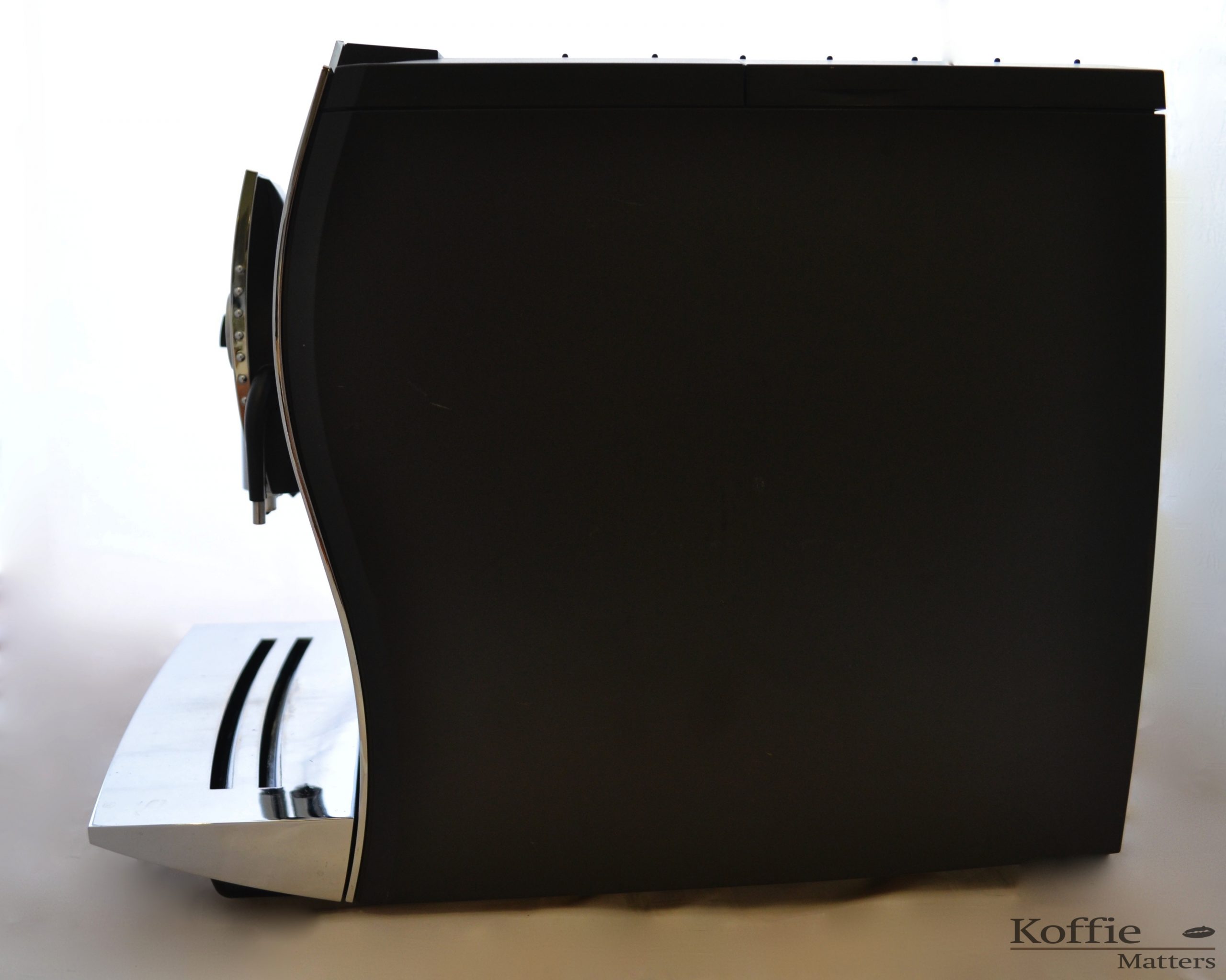 Zijkant Jura Impressa Z5 Chroom